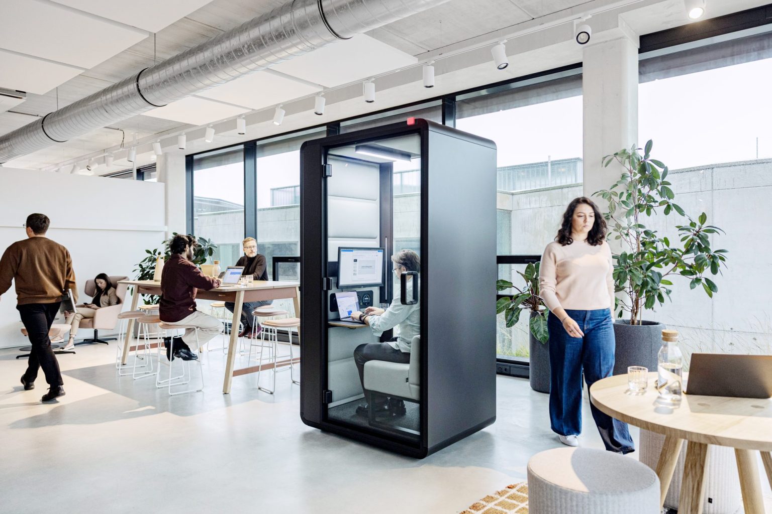 Hushfree S Hybrid acoustic pod