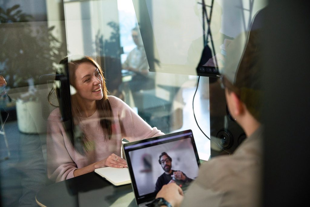 Video call with a Hushoffice representative