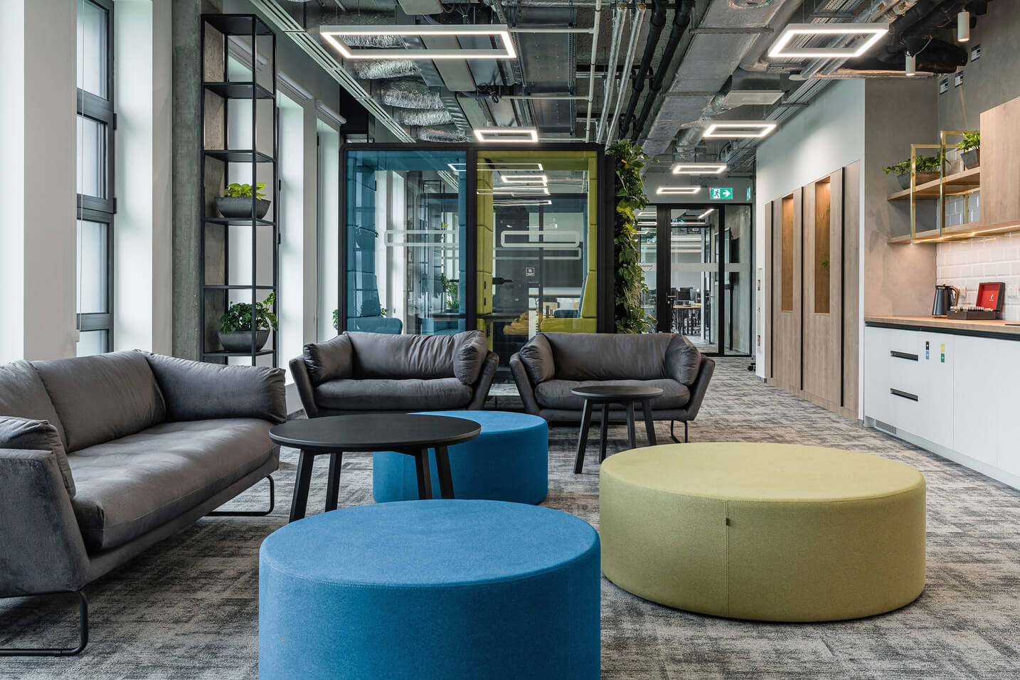 Raiffeisen Bank International in Warsaw - Warsaw