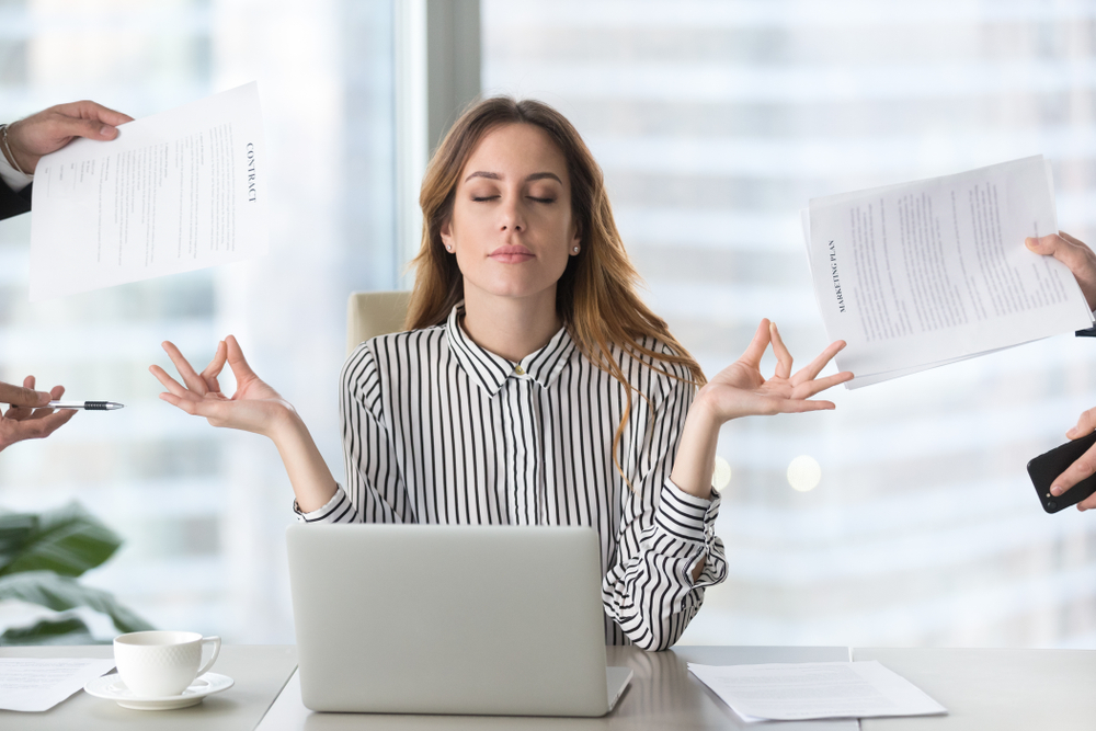 Emocje w miejscu pracy – 5 sposobów na to, jak zachować spokój w każdej sytuacji