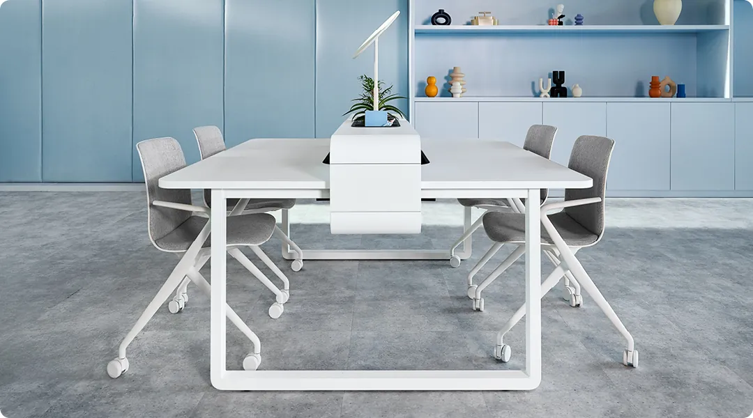 HushSpot-hotdesking-table