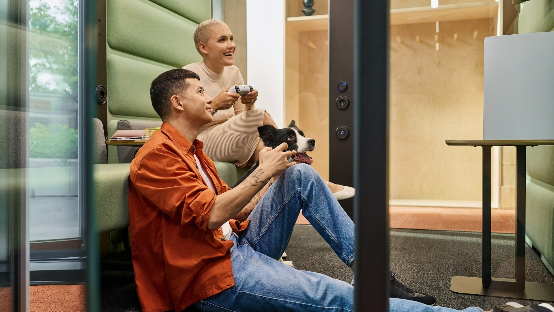 Ciche pody akustyczne hushFree.L do biura